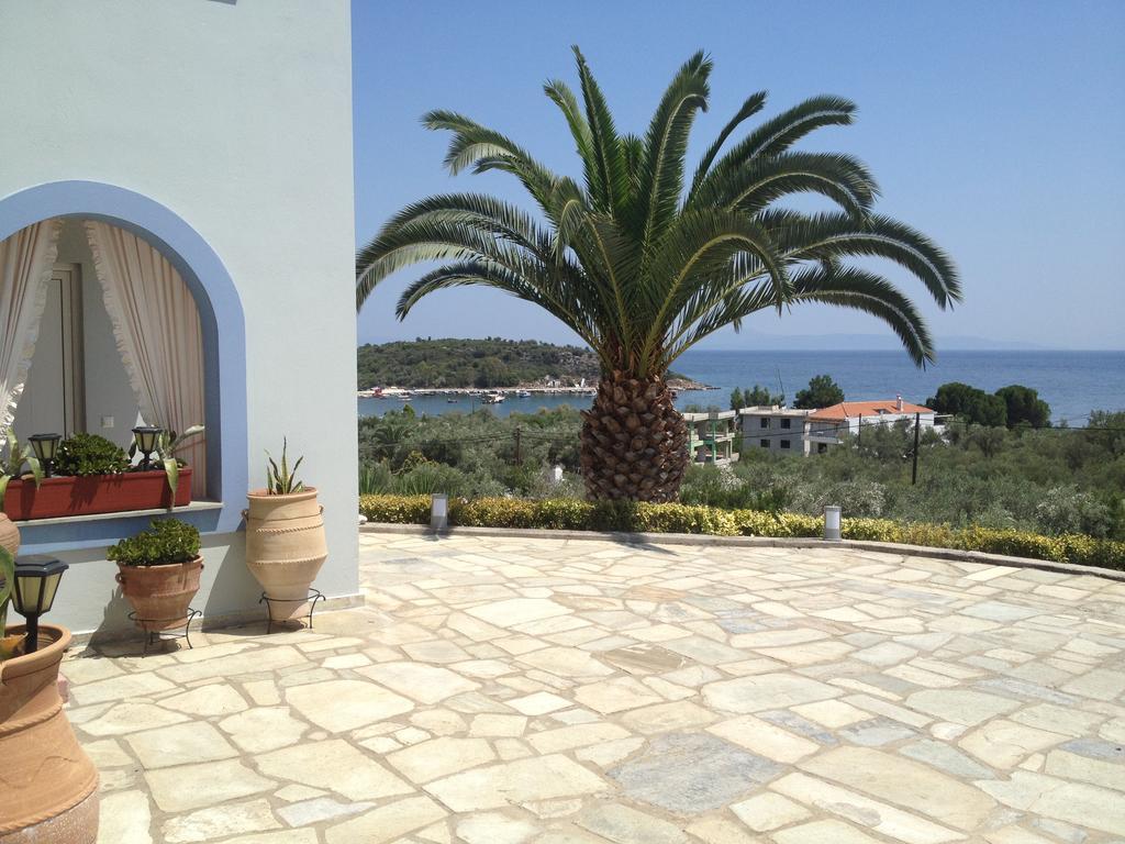 Aigli Apartments Nea Anchialos Exterior foto