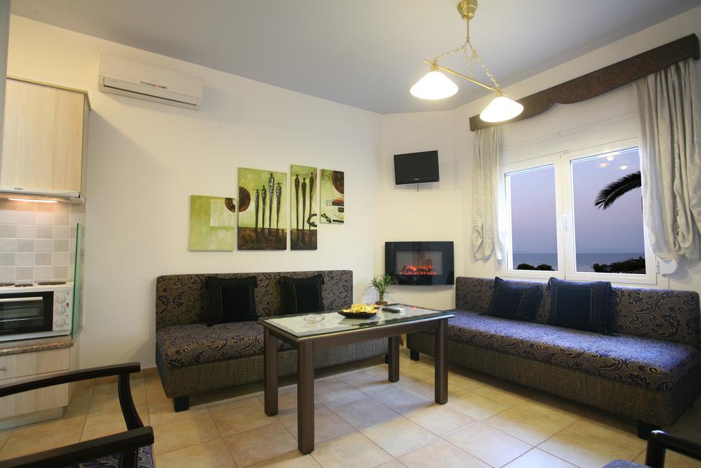 Aigli Apartments Nea Anchialos Exterior foto